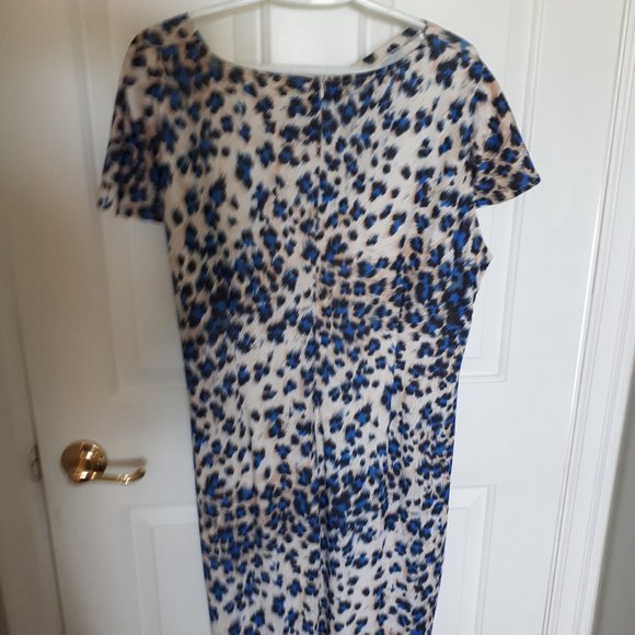 Leopard Print Cap Sleeve Bodycon Dress - Picture 2 of 3